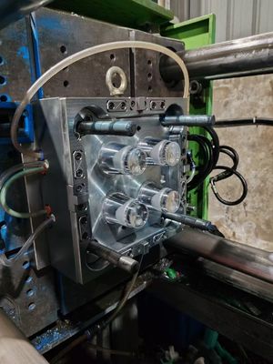 無料金型設計とサンプル プラスチック射出成形金型 32年の経験 ワンストップサービス プラスチック射出成形金型