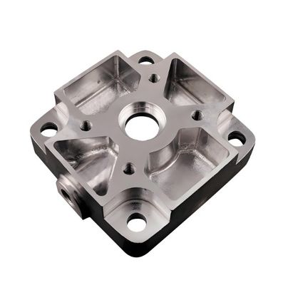 高耐久性プラスチックインジェクション模具 自動車部品用 P20/718/738/NAK80/S136 スチールと磨きアルミニウム表面