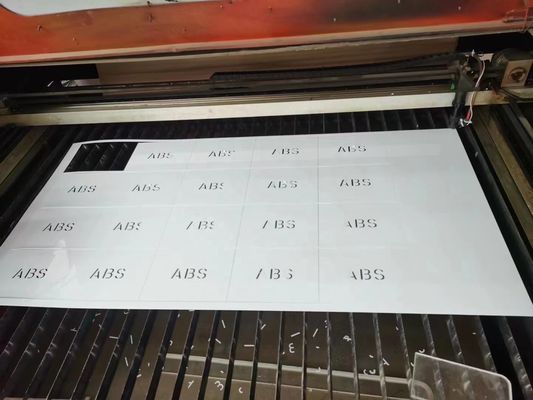 環境素材の利点 ISO9001 認証による彫刻/真空形成用のカスタムプラスチックシート